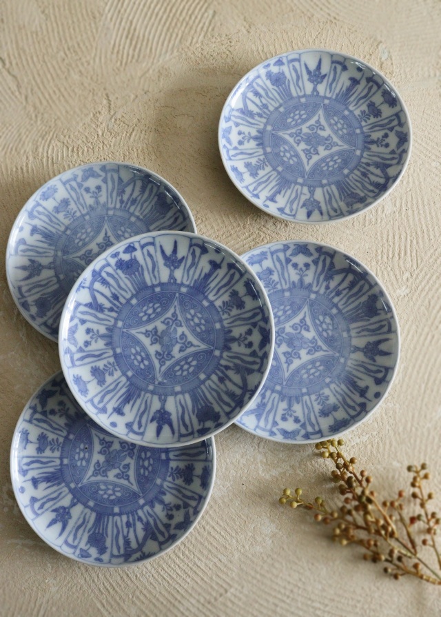 染付芙蓉手紋印判皿 ケーキ皿 取り皿 モダン皿 ボタニカル柄 印判皿