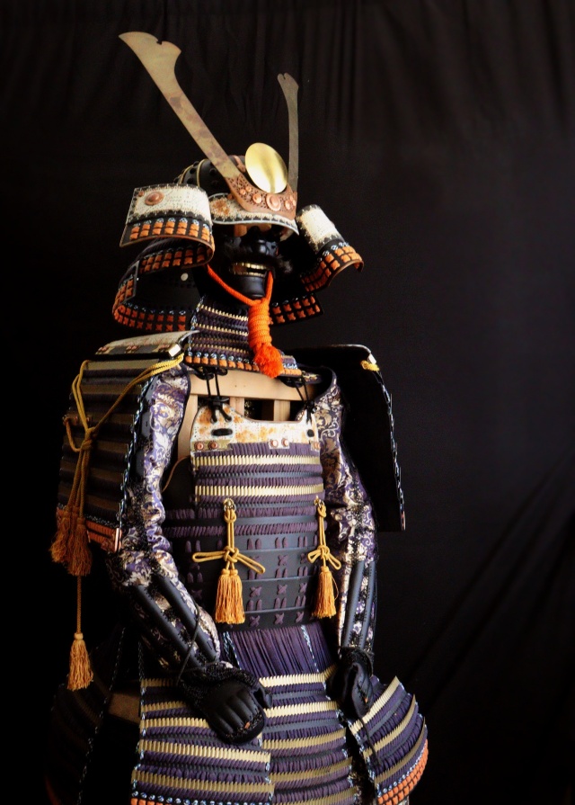 兜一式 等身大甲冑 色々威 大鎧 面頬 前立て 鎧兜 甲冑 時代兜 将軍 侘寂 samurai