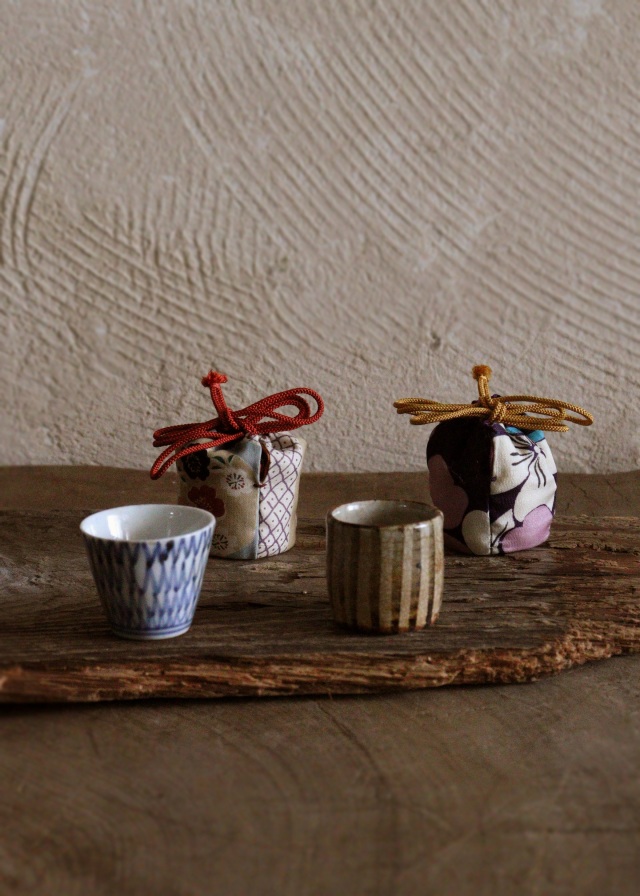 ウイスキー對盃　ショットグラス　酒器　仕覆　乾山銘あり