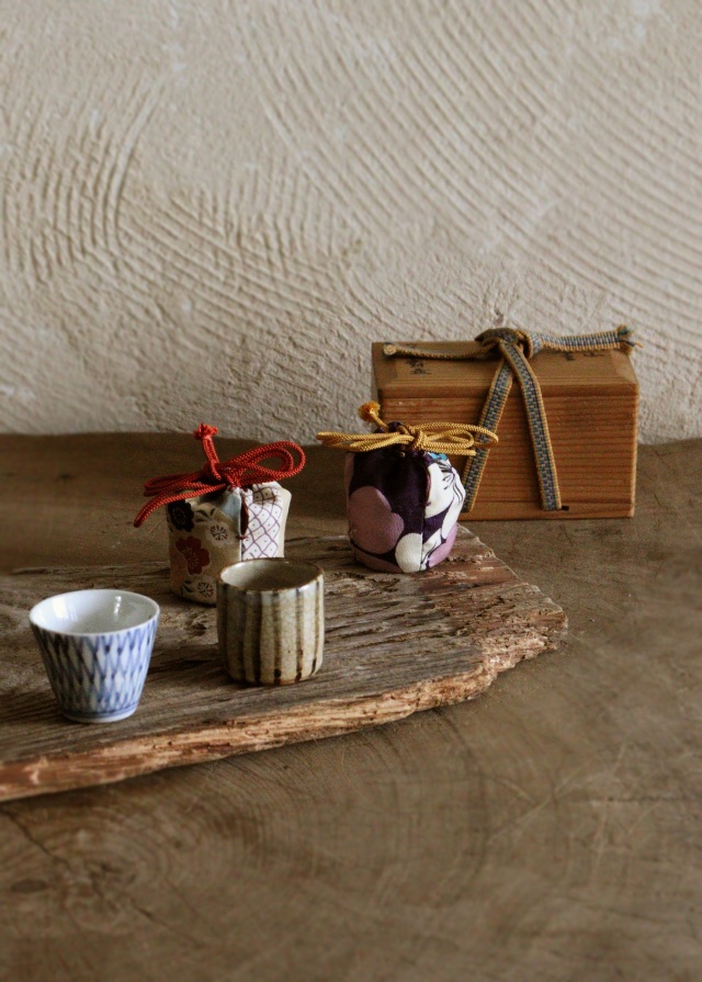 ウイスキー對盃　ショットグラス　酒器　仕覆　乾山銘あり