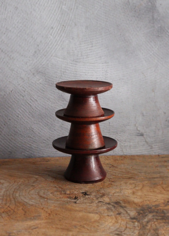 李朝　木台　祭器　高坏　菓子皿  木台 三組セット　直径120ｍｍと110ｍｍと105ｍｍ