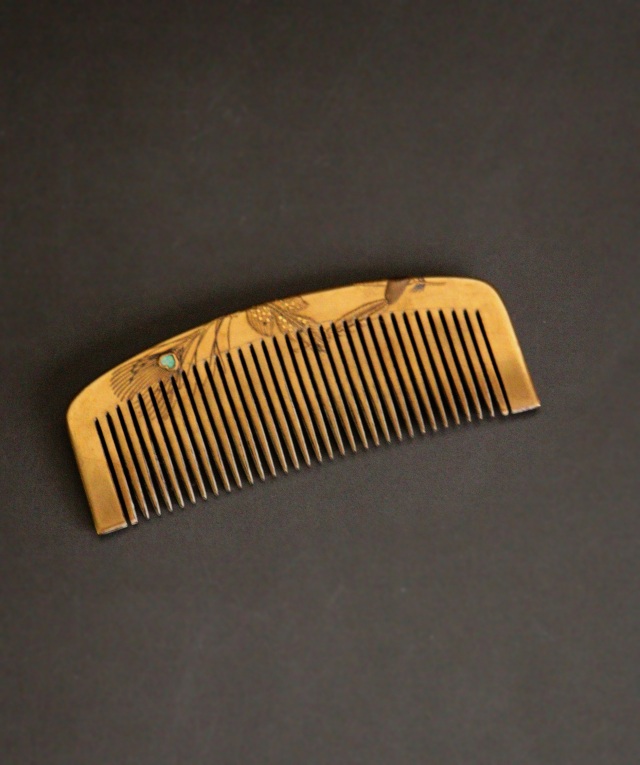 螺鈿孔雀紋蒔絵櫛・笄セット　漆器　髪飾り　和装小物　伝統工芸