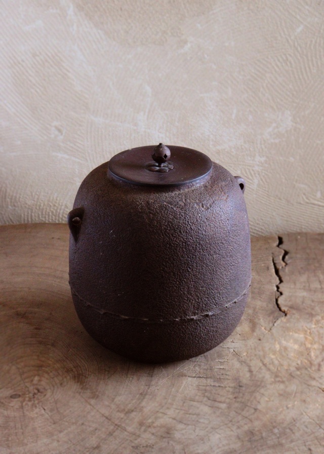 風炉　釜　南部鉄　栄山作　五徳付き　茶道具　風炉釜　風炉　